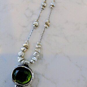 SILPADA N1461 925 STERLING SILVER GREEN GLASS PENDANT (Peridot) 16 INCH - CB